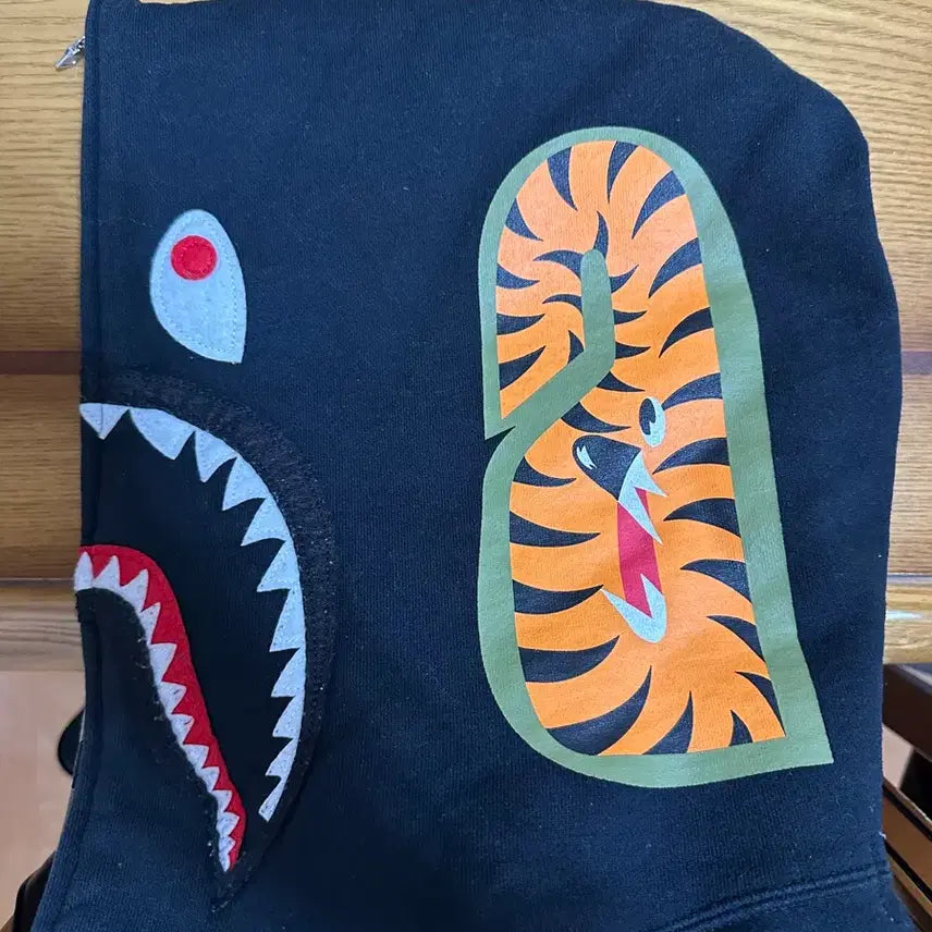 [BUNJANG] BAPE Shark Hoodie Zip-up / 베이프 샤크후드집업