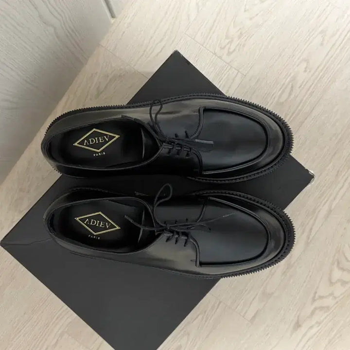 [SOLD OUT] Adieu Paris 아듀 타입 124 로퍼 42사이즈