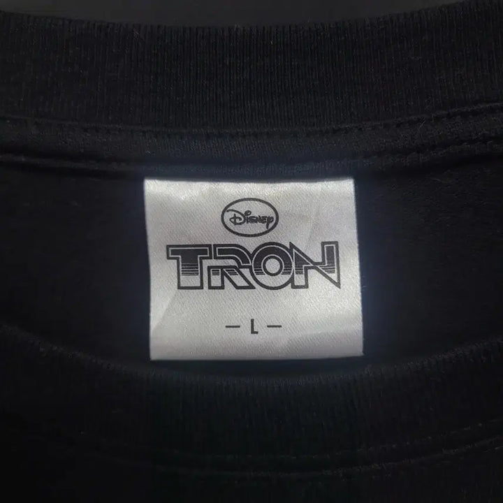 [BUNJANG] GU Disney Tron Printed Shirt / TRON X DISNEY X GU 프린팅 셔츠