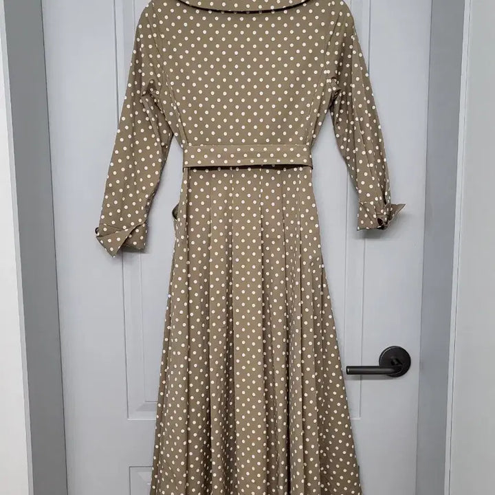 [SOLD OUT] g studio 도트 롱 원피스
