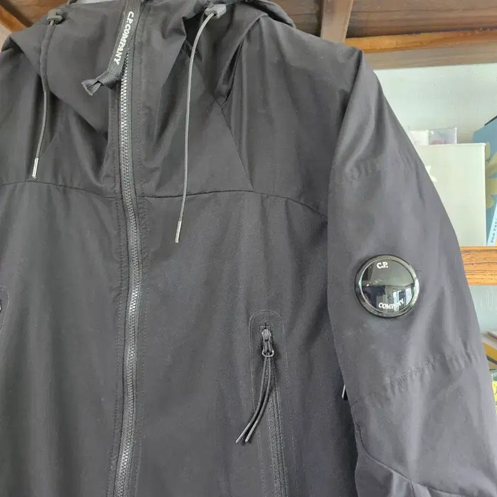 [SOLD OUT] 100-105사이즈)cp컴퍼니 나일론 자켓 팔아요 프로텍 50xl 씨피