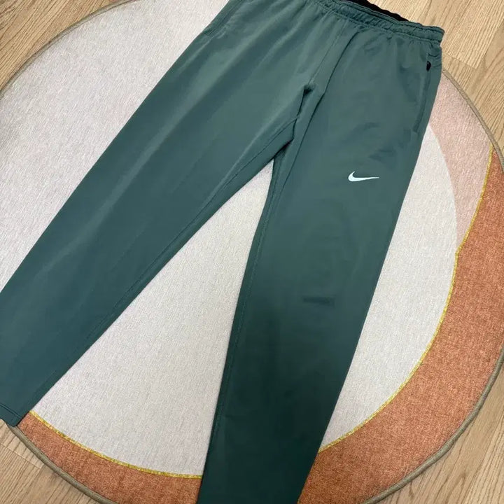 [SOLD OUT] 나이키 남성 드라이핏 트레이닝 팬츠 XL사이즈
