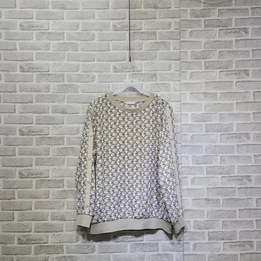 [SOLD OUT] ㅊ30 패턴 블라우스 F