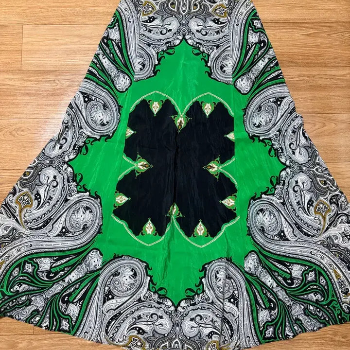 [BUNJANG] Long Patterned Skirt / 롱 패턴 스커트