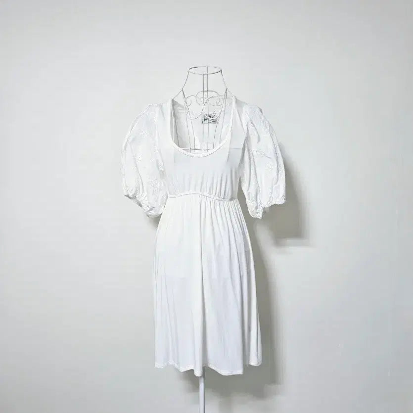 [BUNJANG] White Viscose 90% Dress / 비스코스 90프로 화이트 원피스
