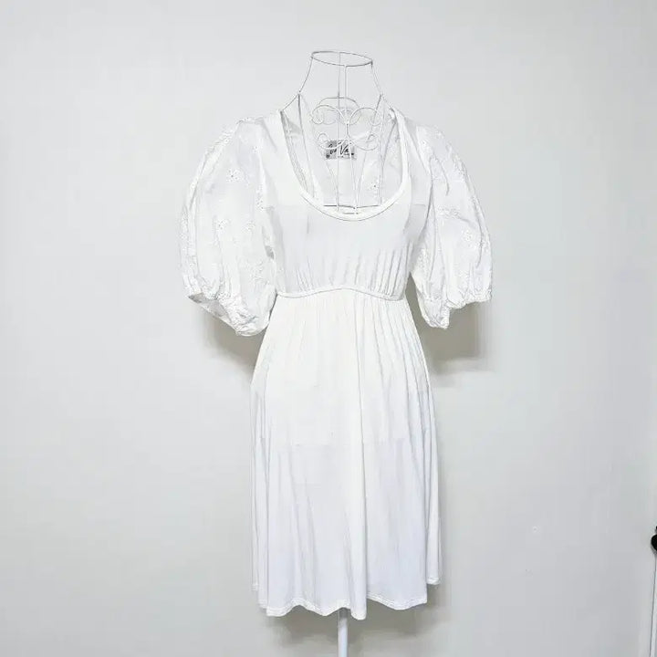 [BUNJANG] White Viscose 90% Dress / 비스코스 90프로 화이트 원피스