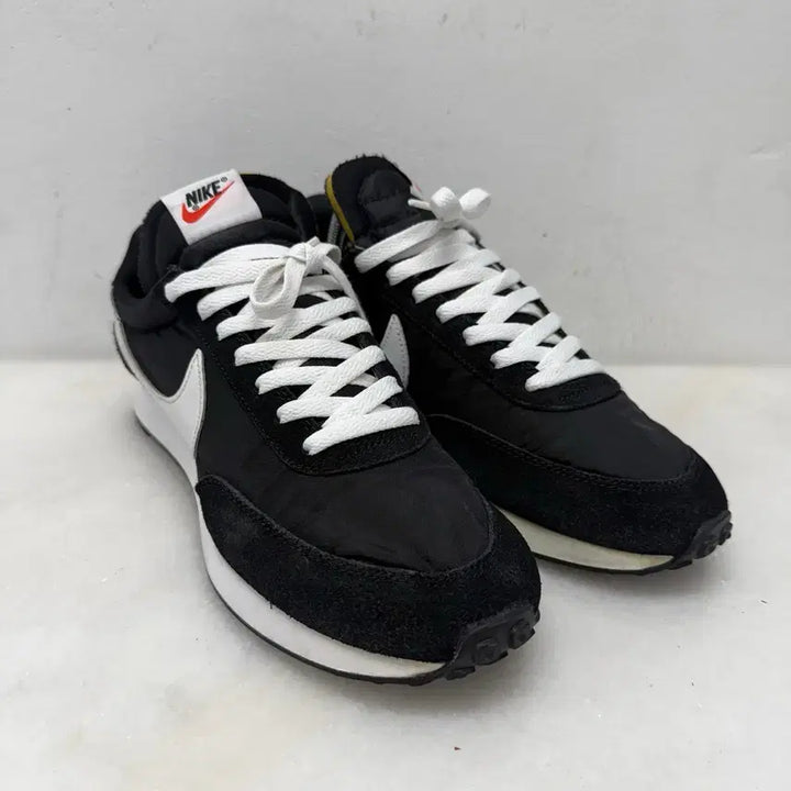 [BUNJANG] Nike Tailwind 79 Sneakers / (265)나이키 운동화 테일윈드79