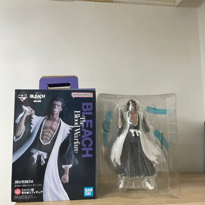[SOLD OUT] 제일복권 블리치 라스트원상 자라키 켄파치