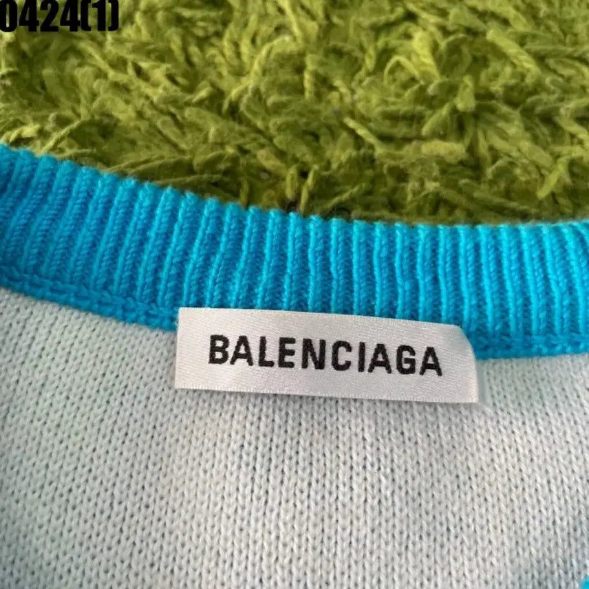 [BUNJANG] Balenciaga Logo Pattern Blue Knit Sweater / 발렌시아가 로고 패턴 블루 니트 오염다수