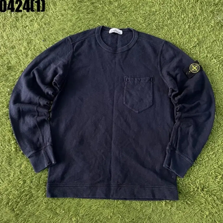 [SOLD OUT] 스톤아일랜드 포켓 네이비 맨투맨 티셔츠