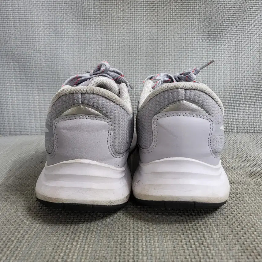 [BUNJANG] Reebok Sneakers 275 / 리복 운동화 275