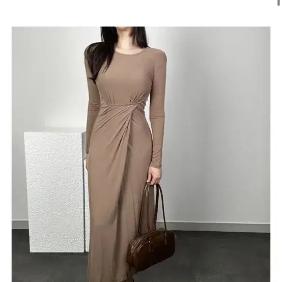 [BUNJANG] Wrap Long Dress / 뱃살 복부커버원피스 글래머 랩 원피스 u넥 유넥 꼬임 롱 원피스 꾸안꾸