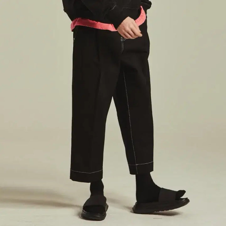 [BUNJANG] Maison Mineed Cropped Tapered Denim Trousers Black / 메종미네드 CROPPED TAPERED DENIM TROUSERS BLA