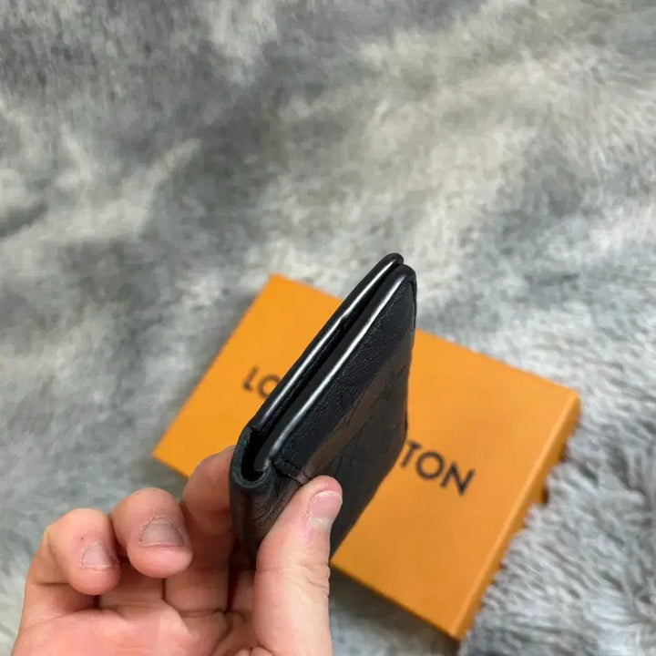 [SOLD OUT] [리엘중고명품] 루이비통 이클립스 쉐도우 오거나이저 블랙