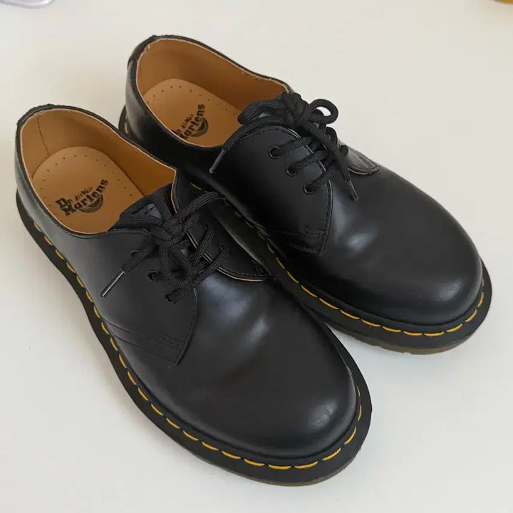 [SOLD OUT] 닥터마틴 1461 블랙 로퍼 240