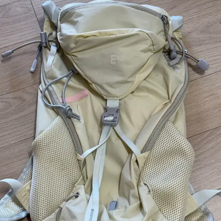 [SOLD OUT] 미닛뮤트 BASK BACKPACK 11L mell butter 바스크팩