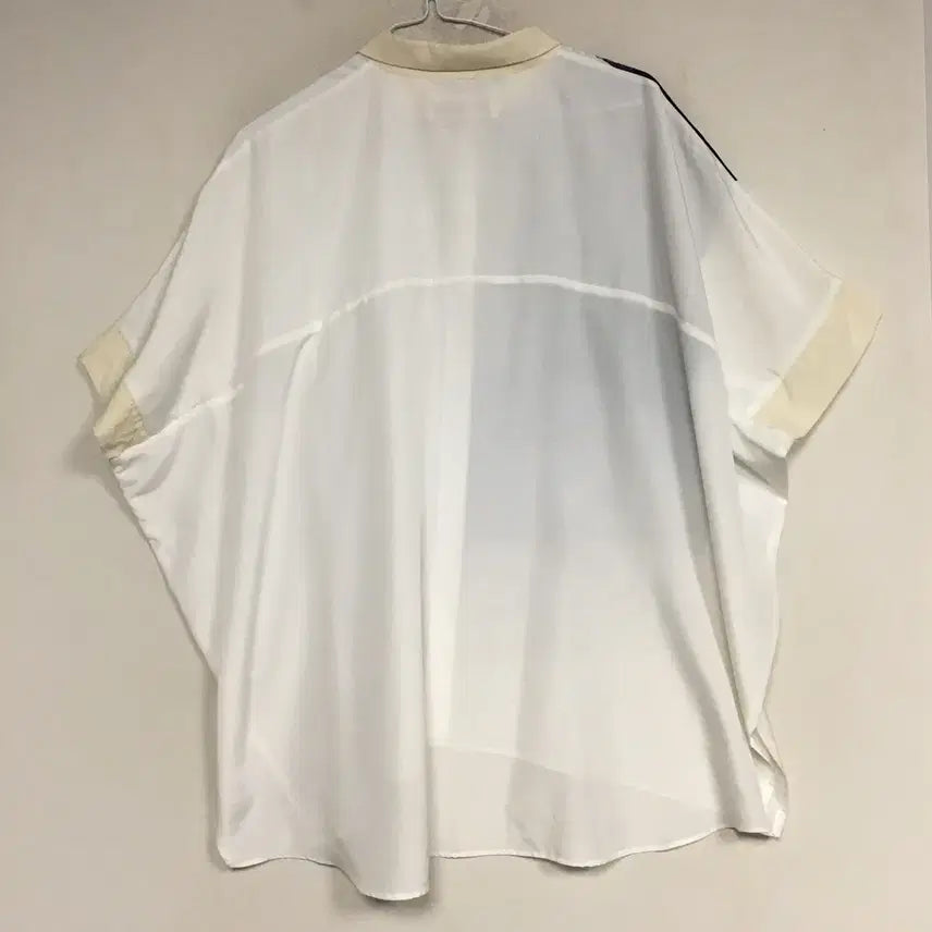 [SOLD OUT] 르베이지 실크배색 카라 블라우스 F