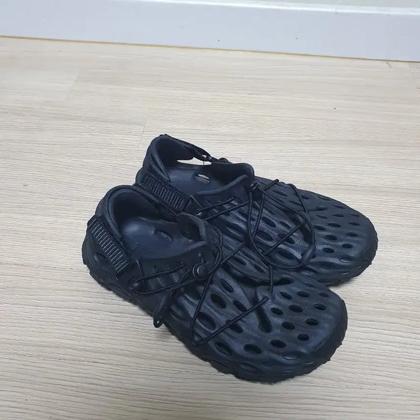 [SOLD OUT] 머렐 하이드로 목 AT 케이지 샌들 240