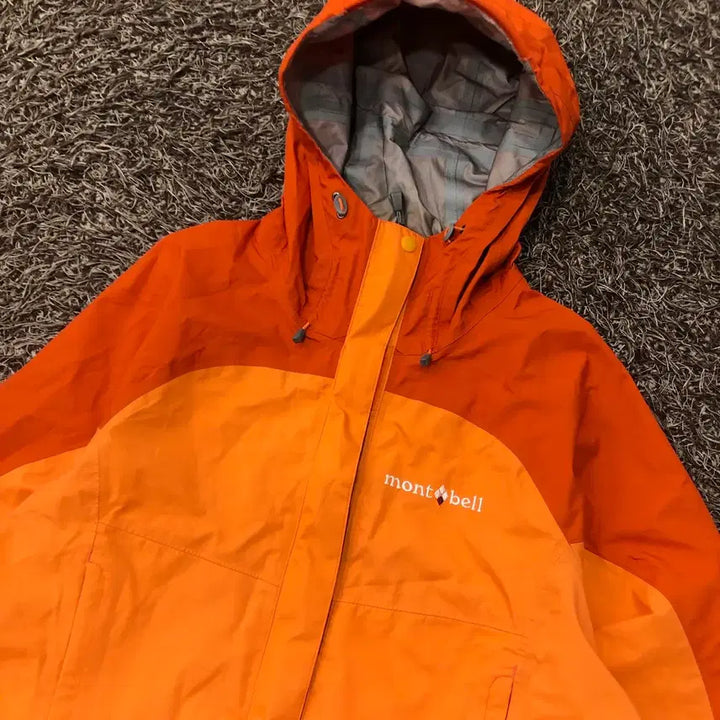 [SOLD OUT] M 몽벨 오렌지 나일론 바람막이 마운틴 자켓