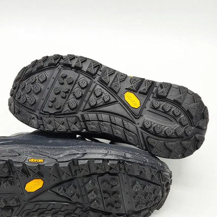 [BUNJANG] Hoka Tor Summit 2 Black Shoes (245) / 호카 토르 서밋 2 블랙 (245)
