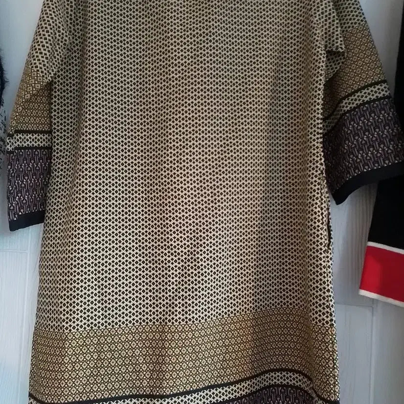 [BUNJANG] Time Pattern 3/4 Sleeve Midi Dress / 타임 리스패턴 칠부 원피스