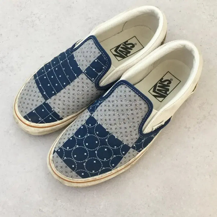 [BUNJANG] Vans Slip-On 240 Shoes / 반스 신발 슬립온 240