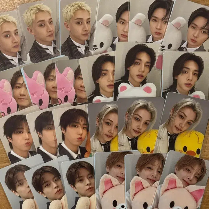 [SOLD OUT] 6set 스트레이키즈 스키즈 스키주 서울 팝업 ot8 오프라인 포카