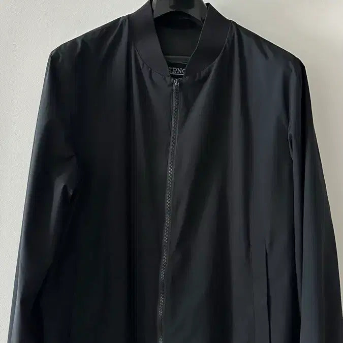 [SOLD OUT] HERNO Laminar 고어텍스 MA-1 자켓 48