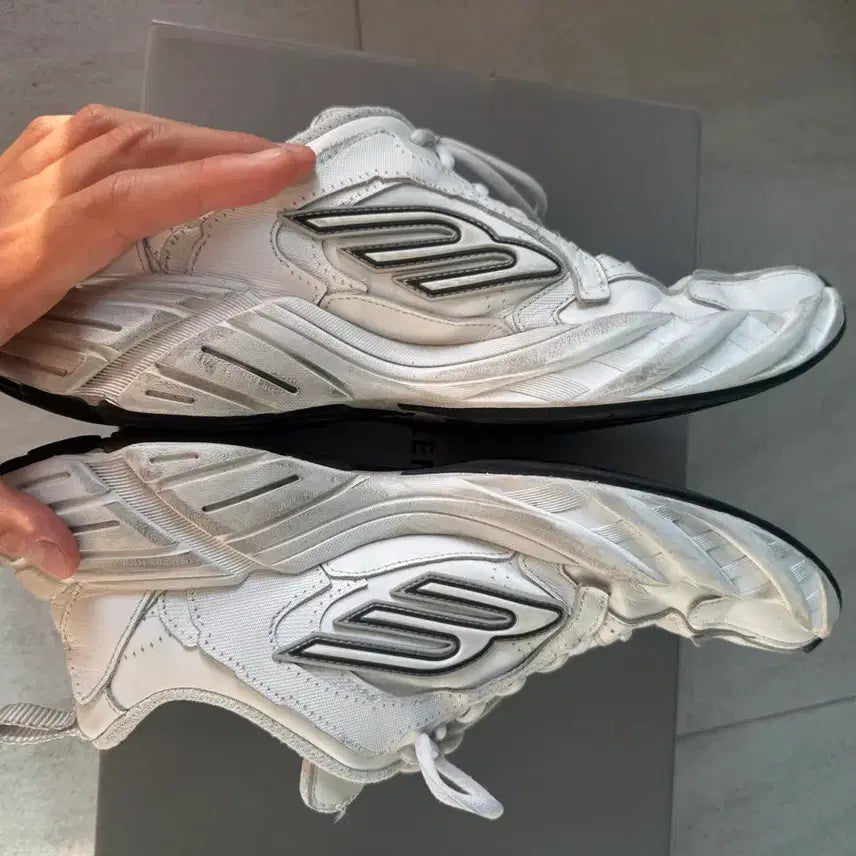 [BUNJANG] Balenciaga Monday Sneakers White / [43] 발렌시아가 먼데이 스니커즈 화이트