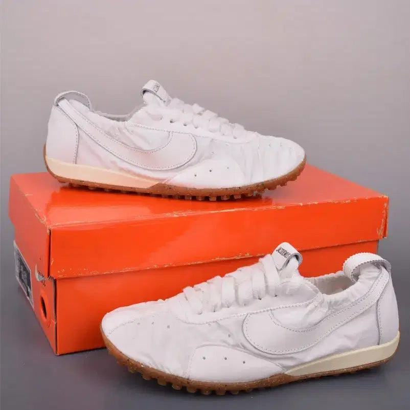 [SOLD OUT] 나이키  자크뮈스 화이트 스니커즈 사이즈 260