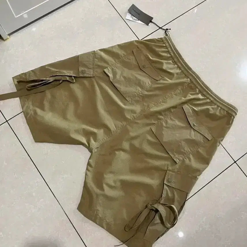 [SOLD OUT] 마하리쉬 (Maharishi)카고 하프 팬츠.