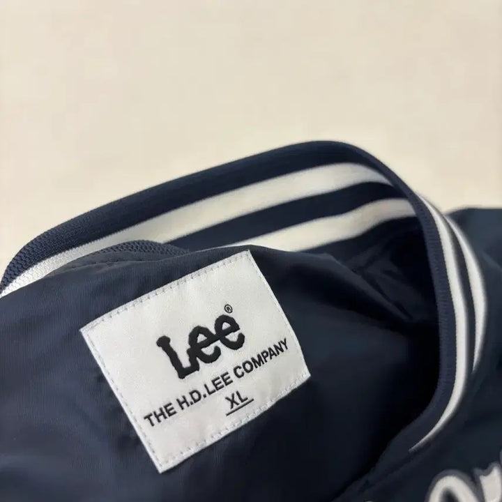 [BUNJANG] Lee Loose Fit Varsity Jacket XL / (노윤서모델) Lee 루즈핏 바시티 자켓 XL