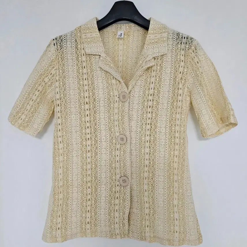 [BUNJANG] Ivory Lace Short Sleeve Blouse / 아이보리 레이스 반팔 블라우스
