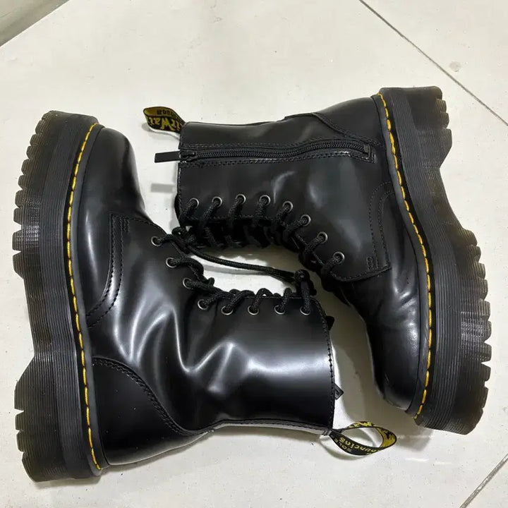 [BUNJANG] Dr. Martens Jadon 260 Boots UK 7 / 닥터마틴 제이든 260 UK7