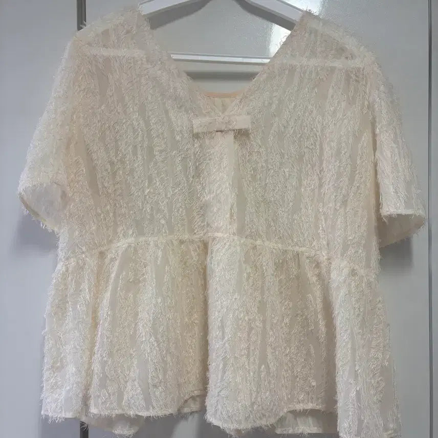 [BUNJANG] Lautre Ette Ribbon Blouse / 로트르드민 블라우스