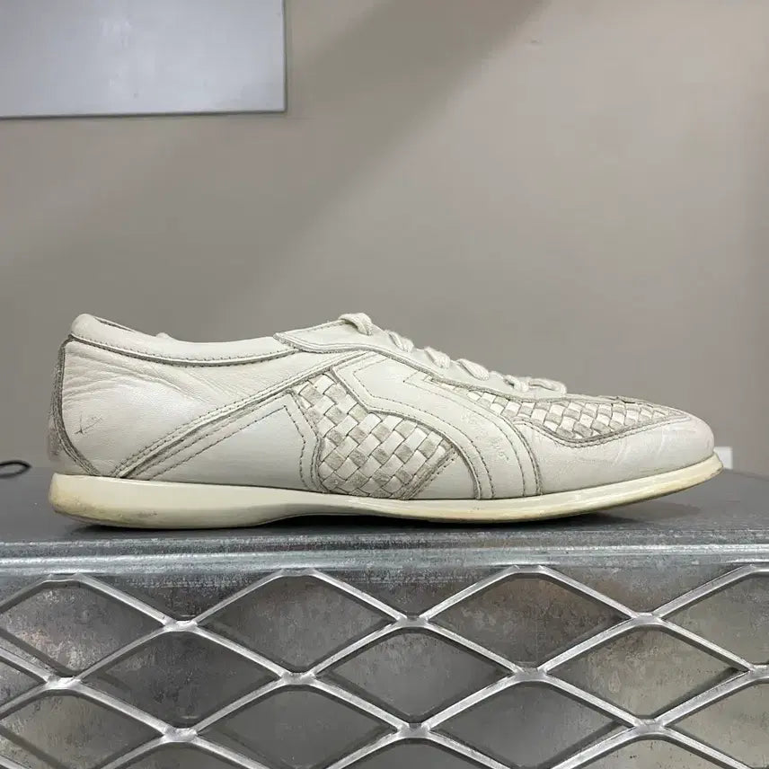 [BUNJANG] Ferragamo Intrecciato Sneakers / 페레가모 인트레치아토 스니커즈 7 (gr-4674)
