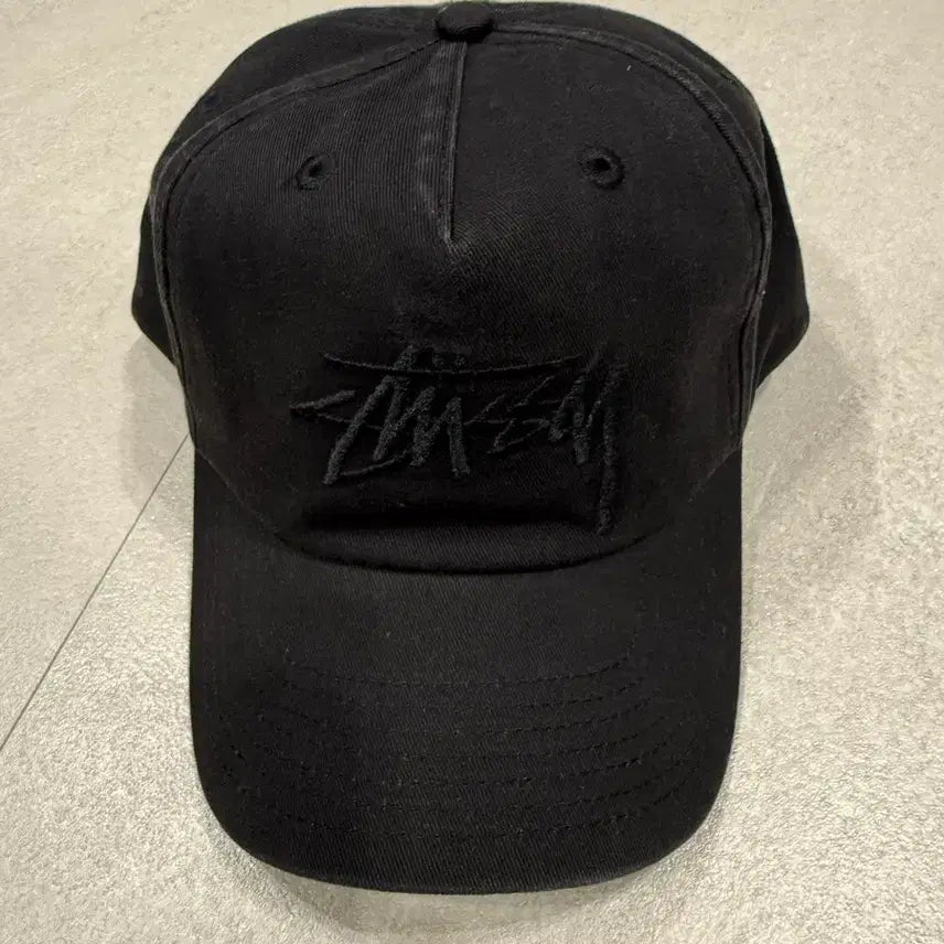 [BUNJANG] Stussy Logo Embroidered Cotton Baseball Cap / 스투시 볼캡 블랙