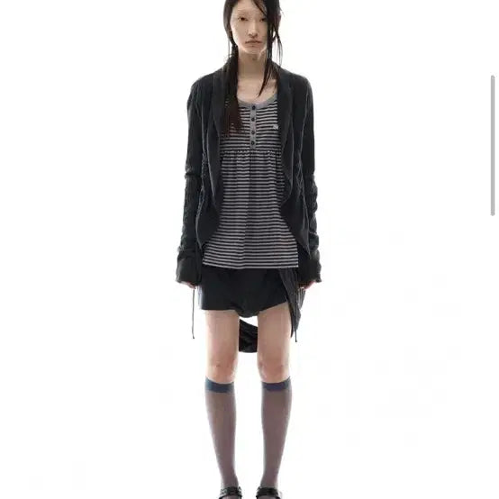 [SOLD OUT] 오호스 Ruffled Drape Cardigan