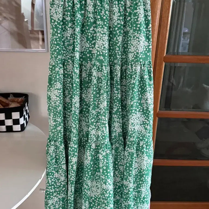 [BUNJANG] Green Flower Pattern Long Skirt / [완전 깨끗] 그린 플라워 롱 스커트