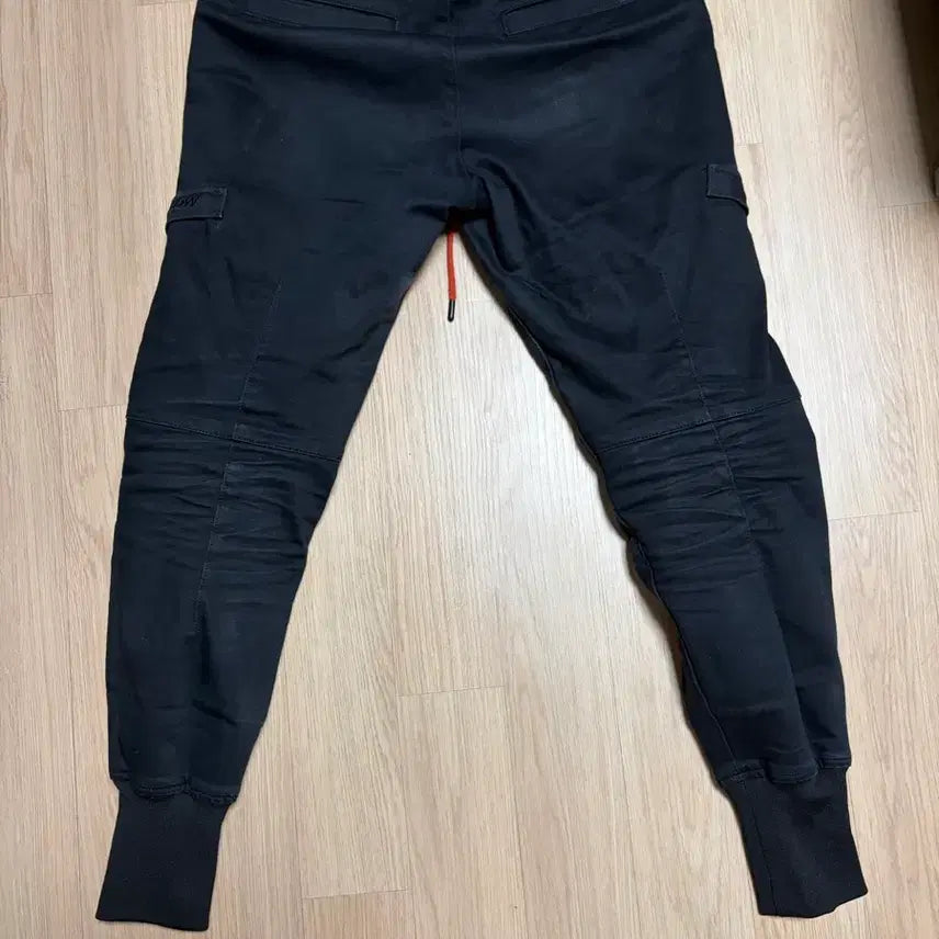 [BUNJANG] Hubslow Jogger Pants 30 inch / 헙스로우 조거팬츠 30인치
