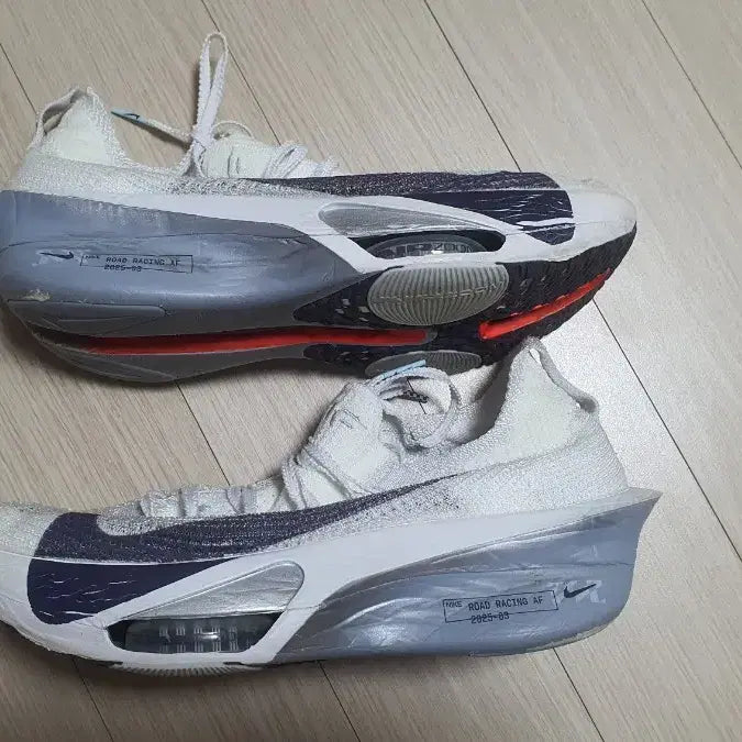 [SOLD OUT] 나이키 알파플라이 넥스트% 3 (265사이즈) 러닝화