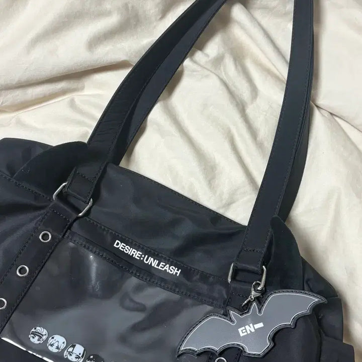 [SOLD OUT] 엔하이픈 미니소 가방 급처!!