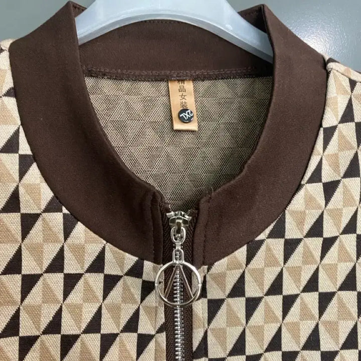 [BUNJANG] Hound Pattern Training Set (Spring/Autumn) / [택없는 새상품 ] 하운드패턴 트레이닝 세트 간절기상하복 엄마옷 여성트레