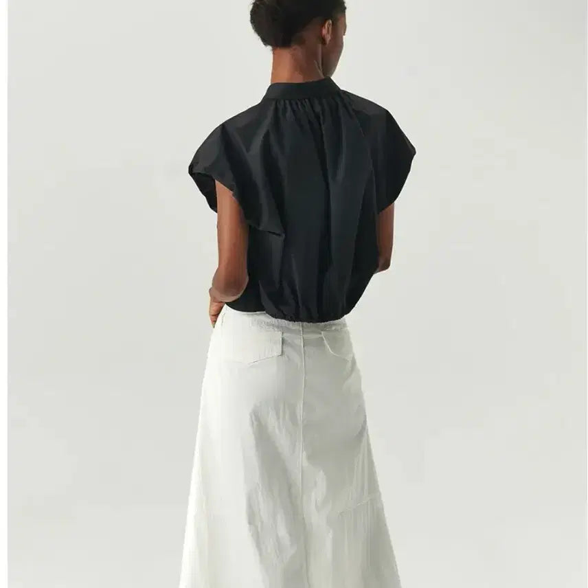 [BUNJANG] Levar Volume Sleeve Shirt / 르바 새상품 볼륨 슬리브셔츠 여성반팔셔츠 반팔블라우스 슬리브리스 원피스