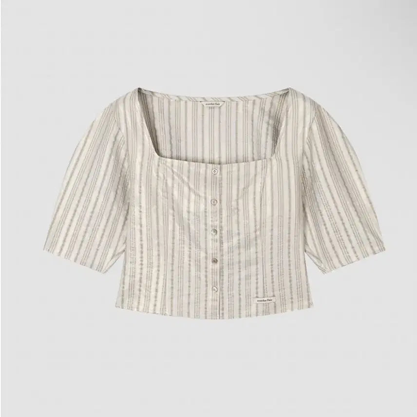 [BUNJANG] Overdue Flare Square Neck Volume Blouse / 오버듀플레어 신상 새상품 스퀘어넥 볼륨블라우스 여성반팔블라우스 반팔원피스