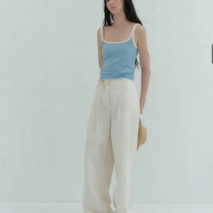 [BUNJANG] 플로움 새상품 crispy air pants 여성와이드팬츠 여성여름슬랙스 / 플로움 새상품 crispy air pants 여성와이드팬츠 여성여름슬랙스