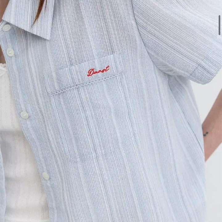 [BUNJANG] Dunst Blue Stripe Short Sleeve Shirt / 던스트 블루 스트라이프 반팔셔츠 여성반팔셔츠 반팔블라우스 반팔원피스