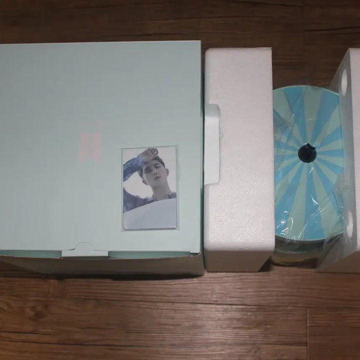 [SOLD OUT] BTS MERCH BOX