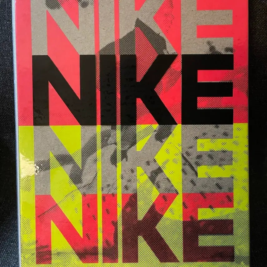 [BUNJANG] Nike Better is Temporary Book / (새상품) 나이키 Nike: Better is Temporary 책