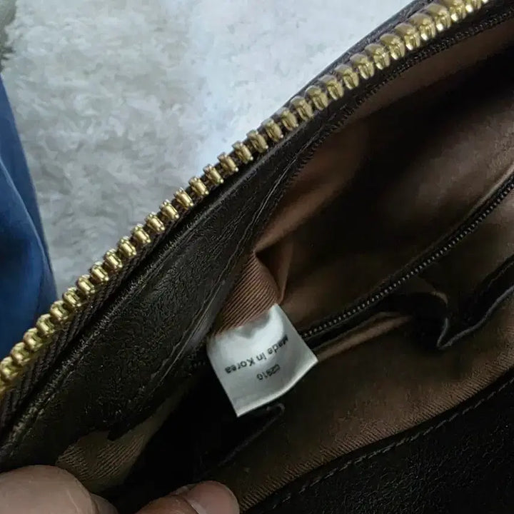 [SOLD OUT] MCM 브라운 로고 체인 숄더백